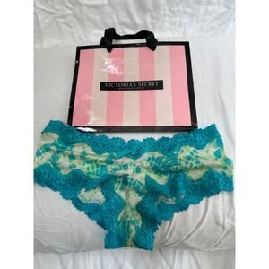 NWT Vintage Victoria’s Secret Lace Cheeky Panty with Teal Lace – Size XS